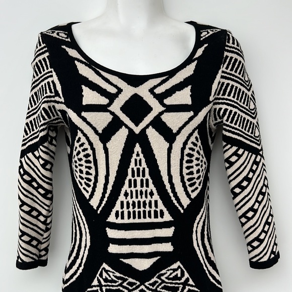 Art Deco Print Mini Sweater Dress - Picture 7 of 12